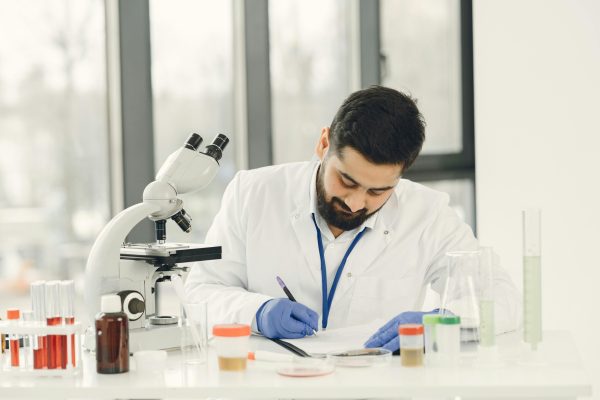 دليل فحص البول والبراز