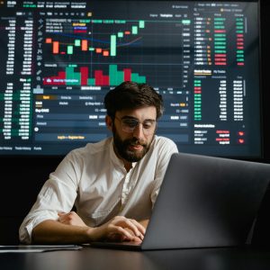 الاستثمار والتسويق الرياضي