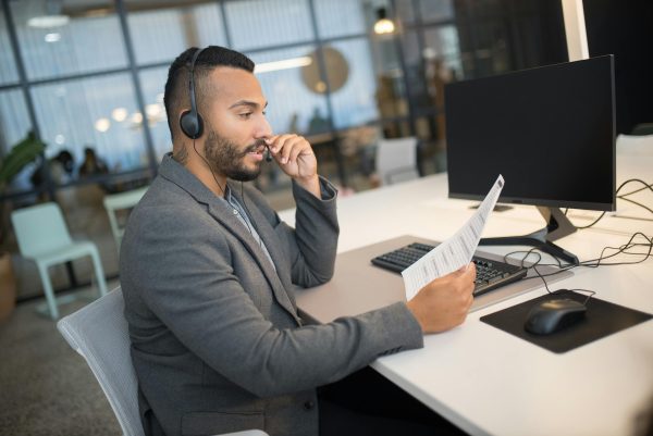 أهمية إدارة العمليات والجودة في تحقيق التنافسية وتلبية احتياجات العملاء